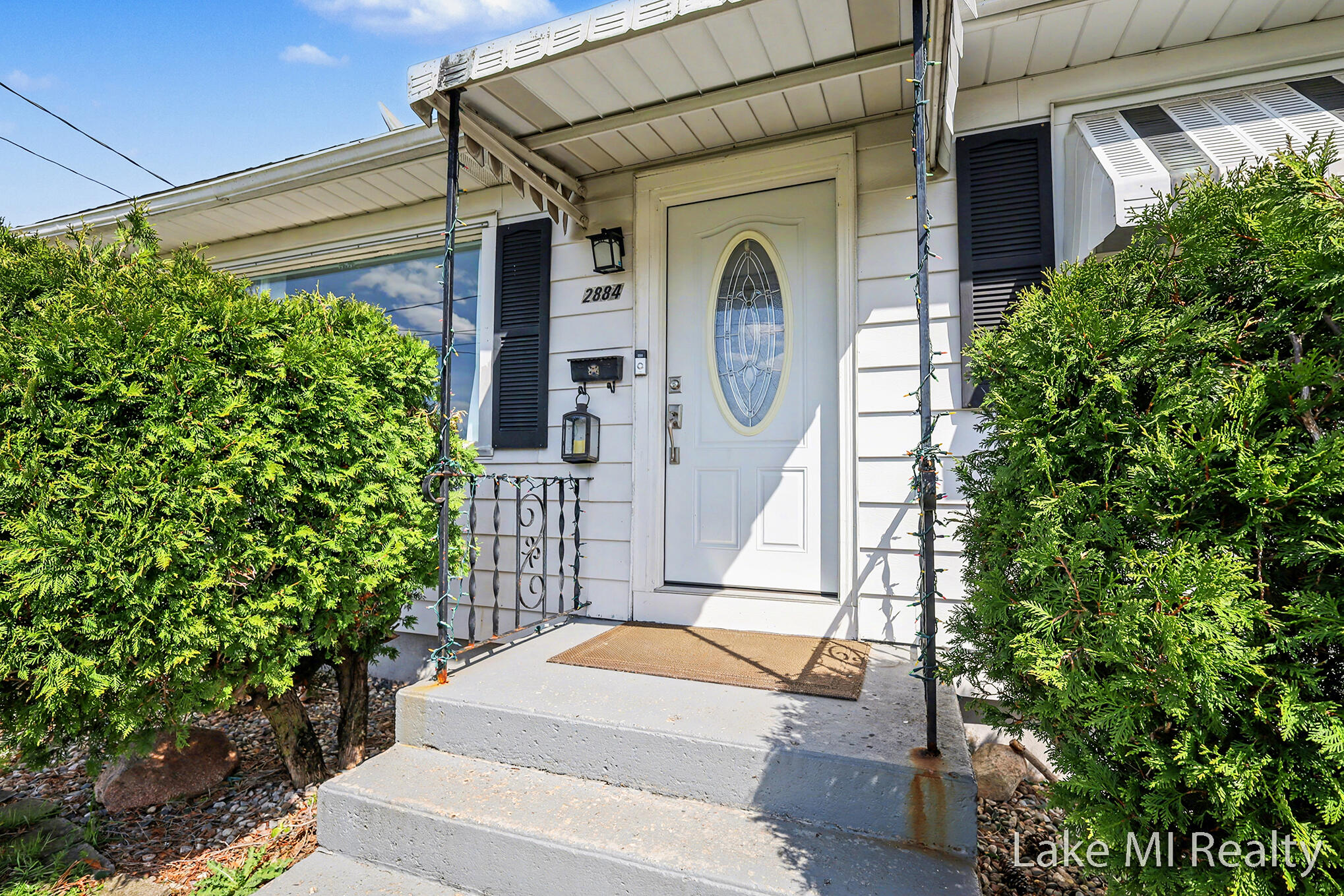 2884 Meyer Avenue SW