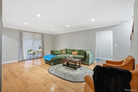 Tiny photo for 37415 Stonegate Circle, Clinton Charter Township, MI 48036 (MLS # 20251060542)