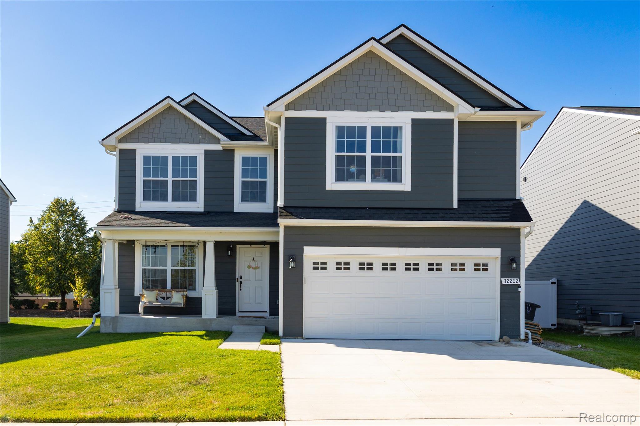 32202 Bradford Street