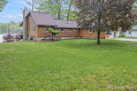 5182 Muskego Drive Croton Township MI 49337