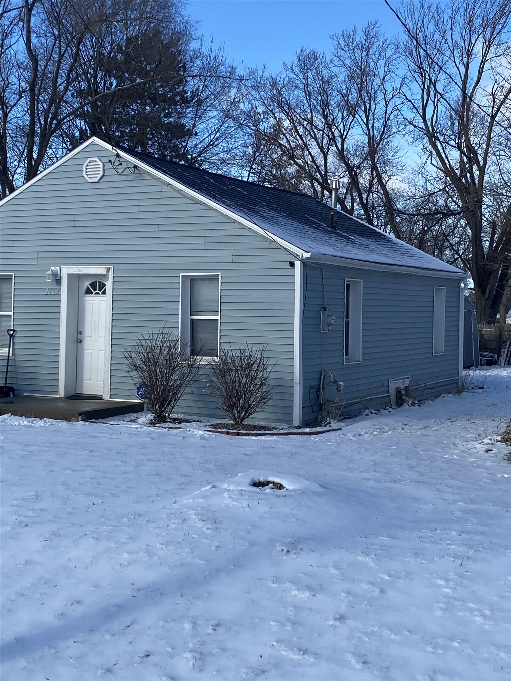 2163 E Mclean Avenue