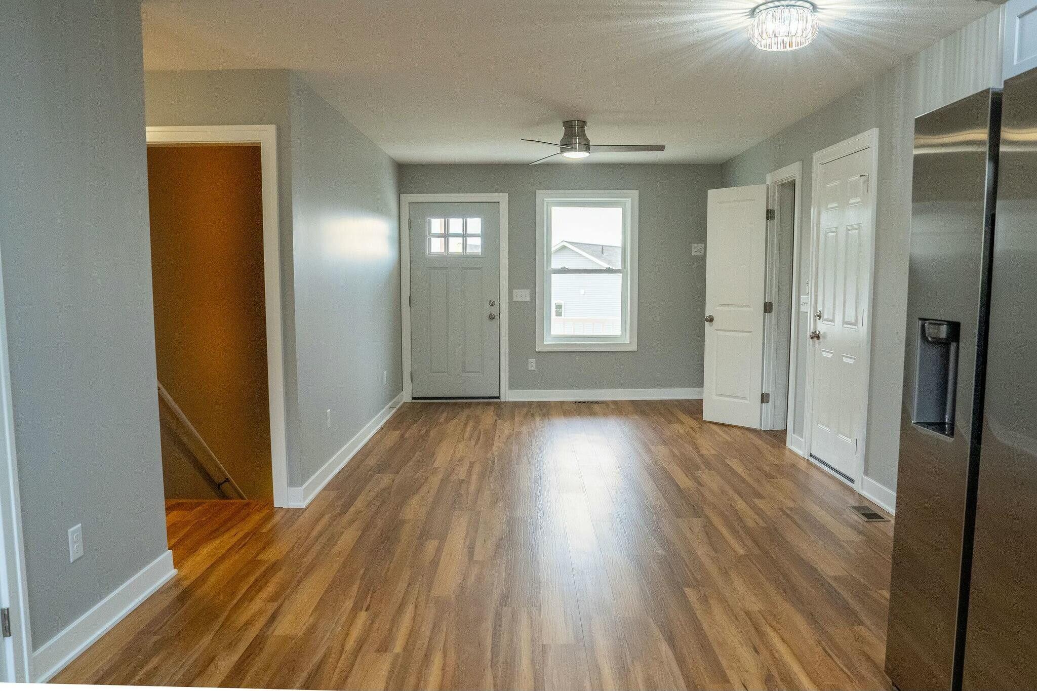 250 Willowside