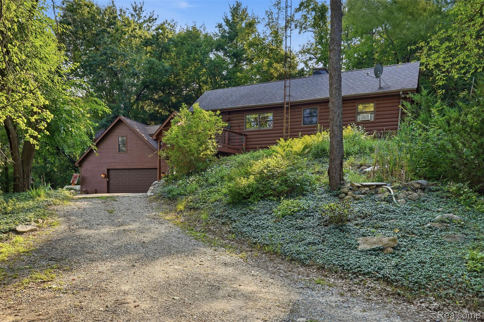 9317 Lovejoy Road