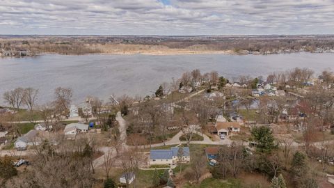 11685 HIGHRIDGE Drive Hamburg Township MI 48169