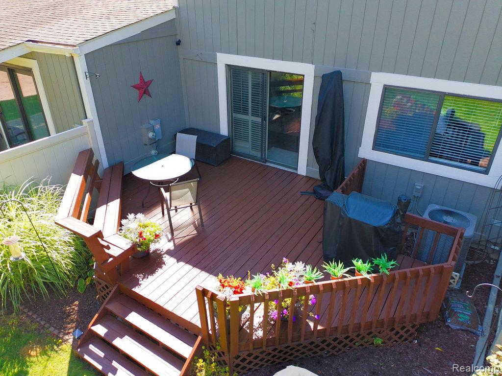 886 Yorktown Court