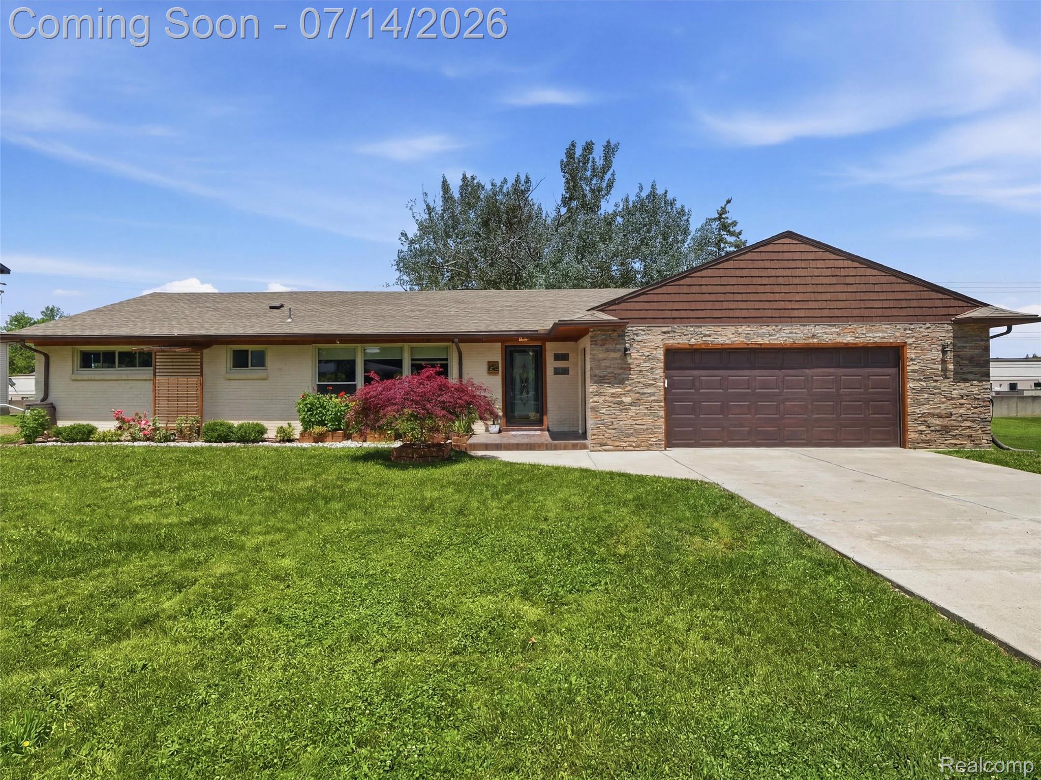 39582 Burton Drive