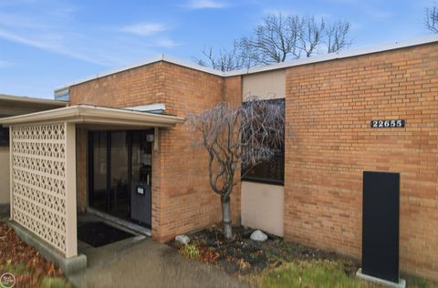 22655 S Chrysler Drive Hazel Park City MI 48030