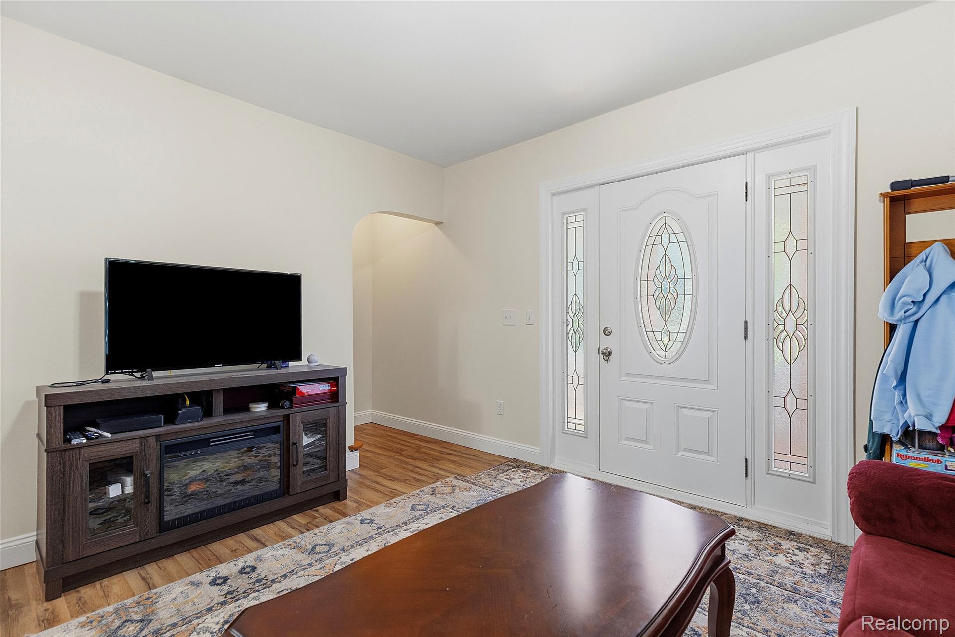 7219 Main