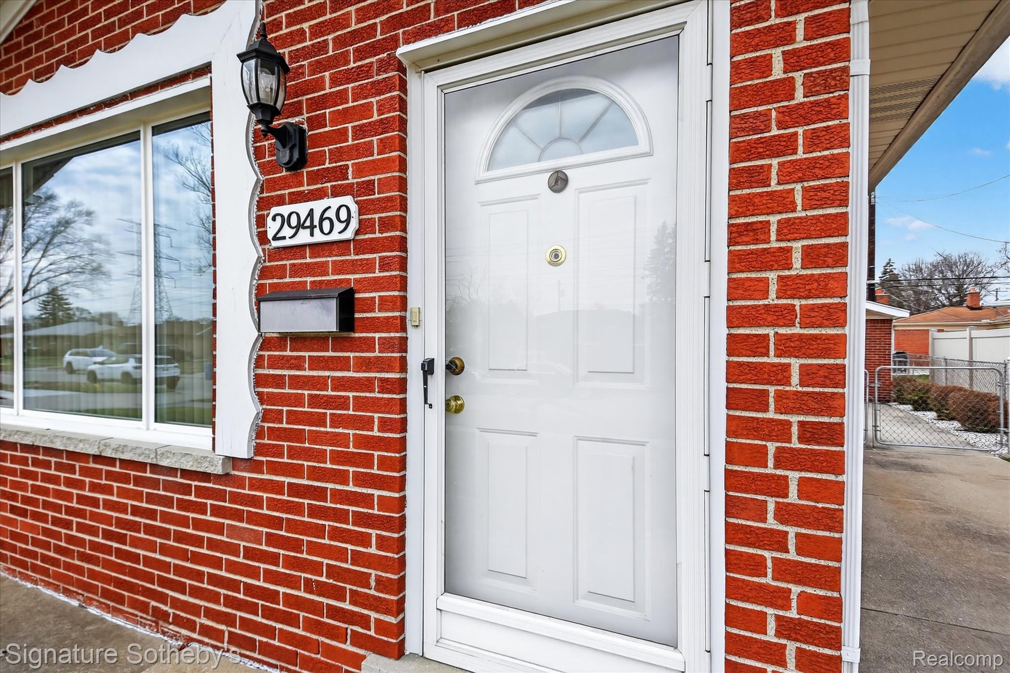 29469 Palomino Drive