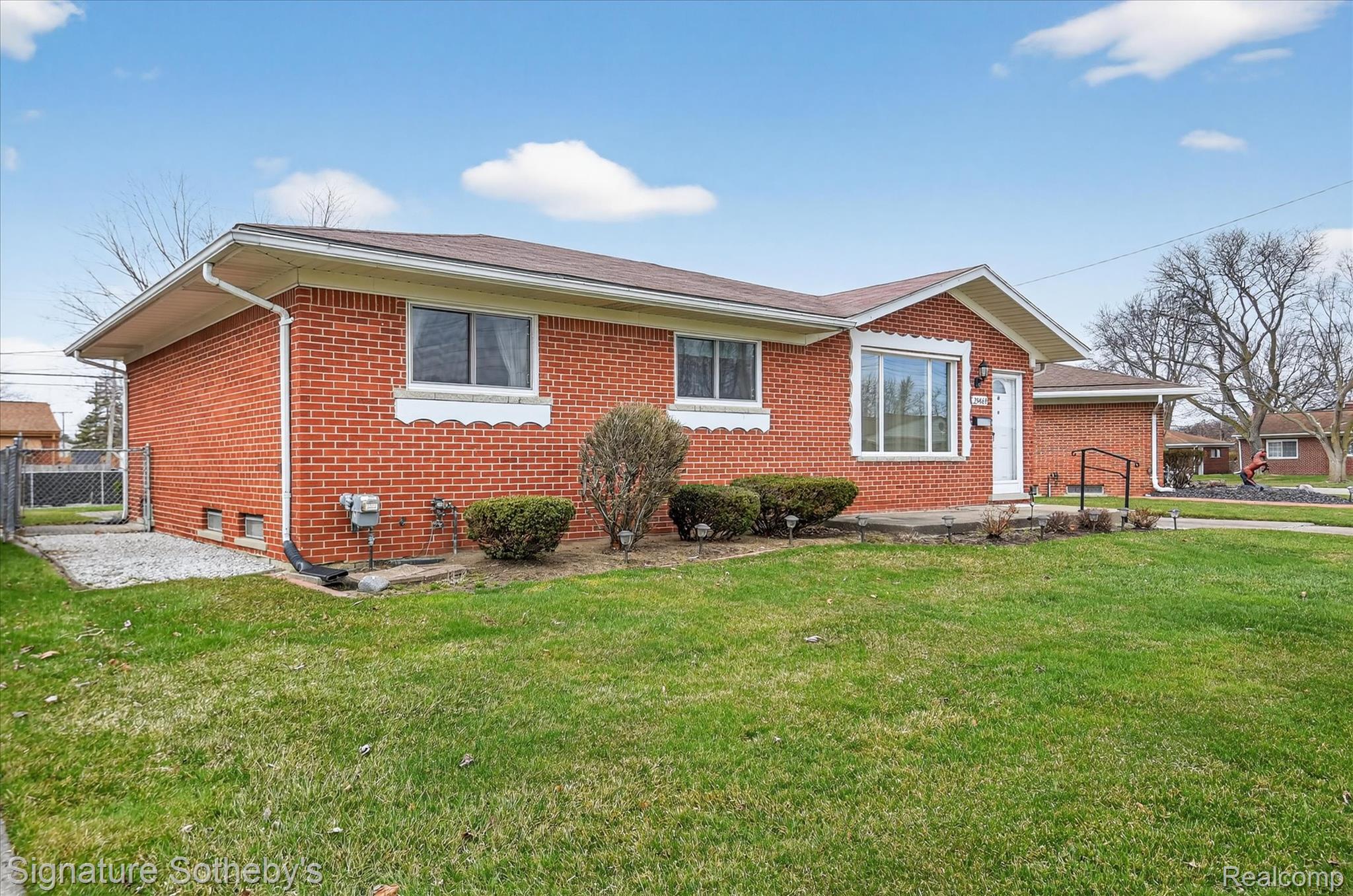 29469 Palomino Drive