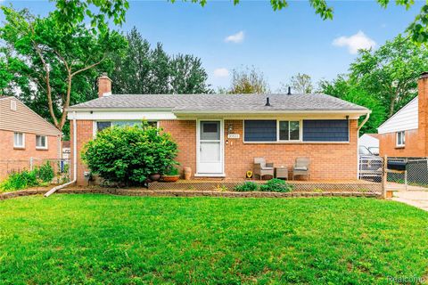 30533 Hiveley Street Westland City MI 48186