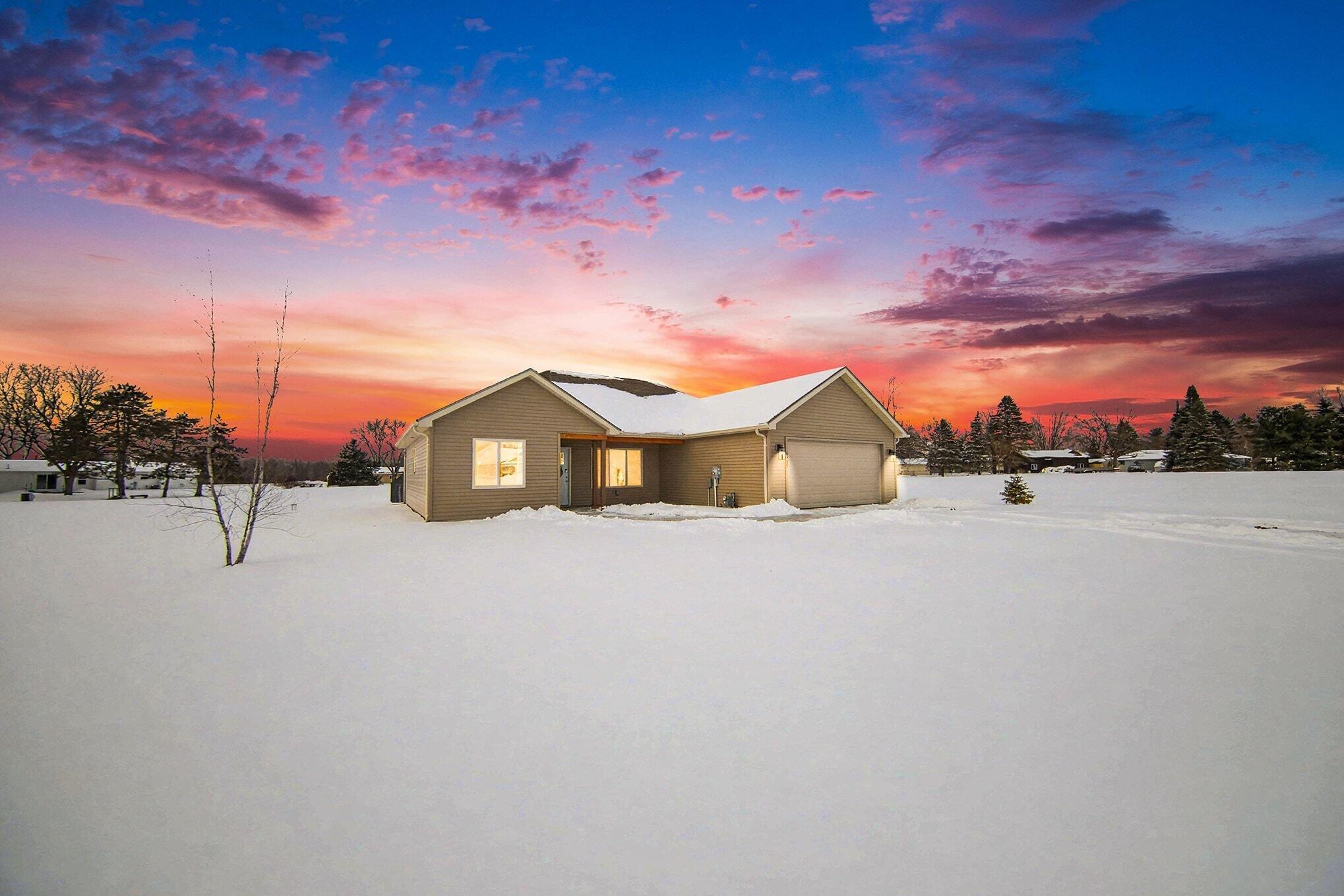 4729 Basin ST Street