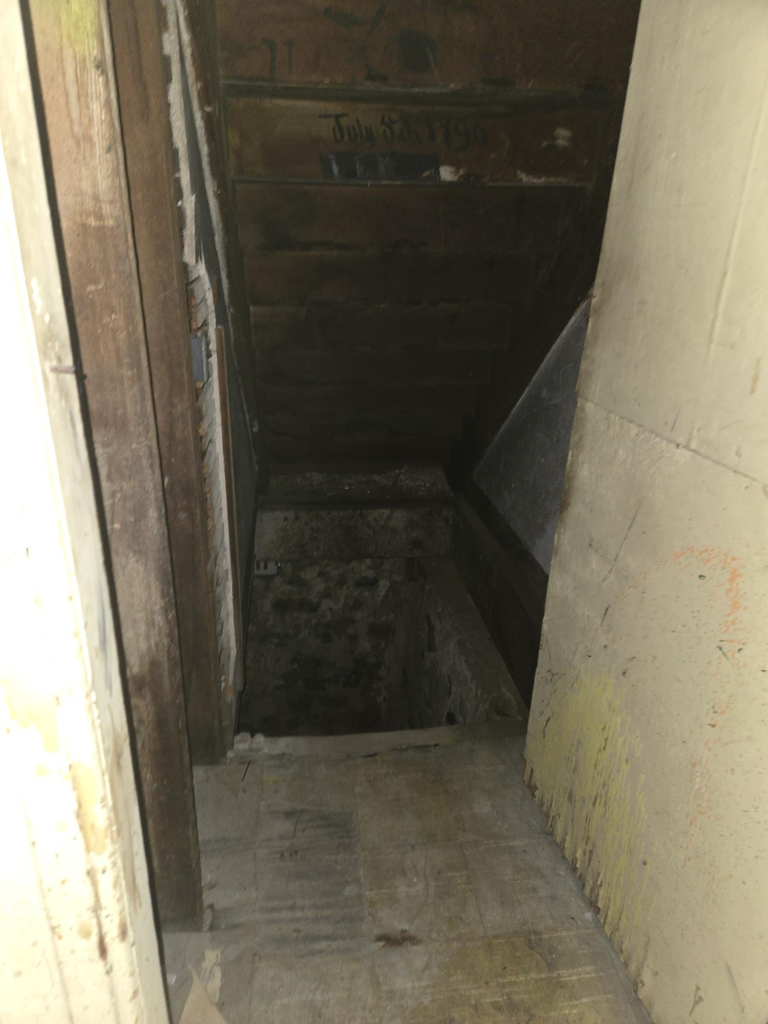 700 E Mount Morris Street