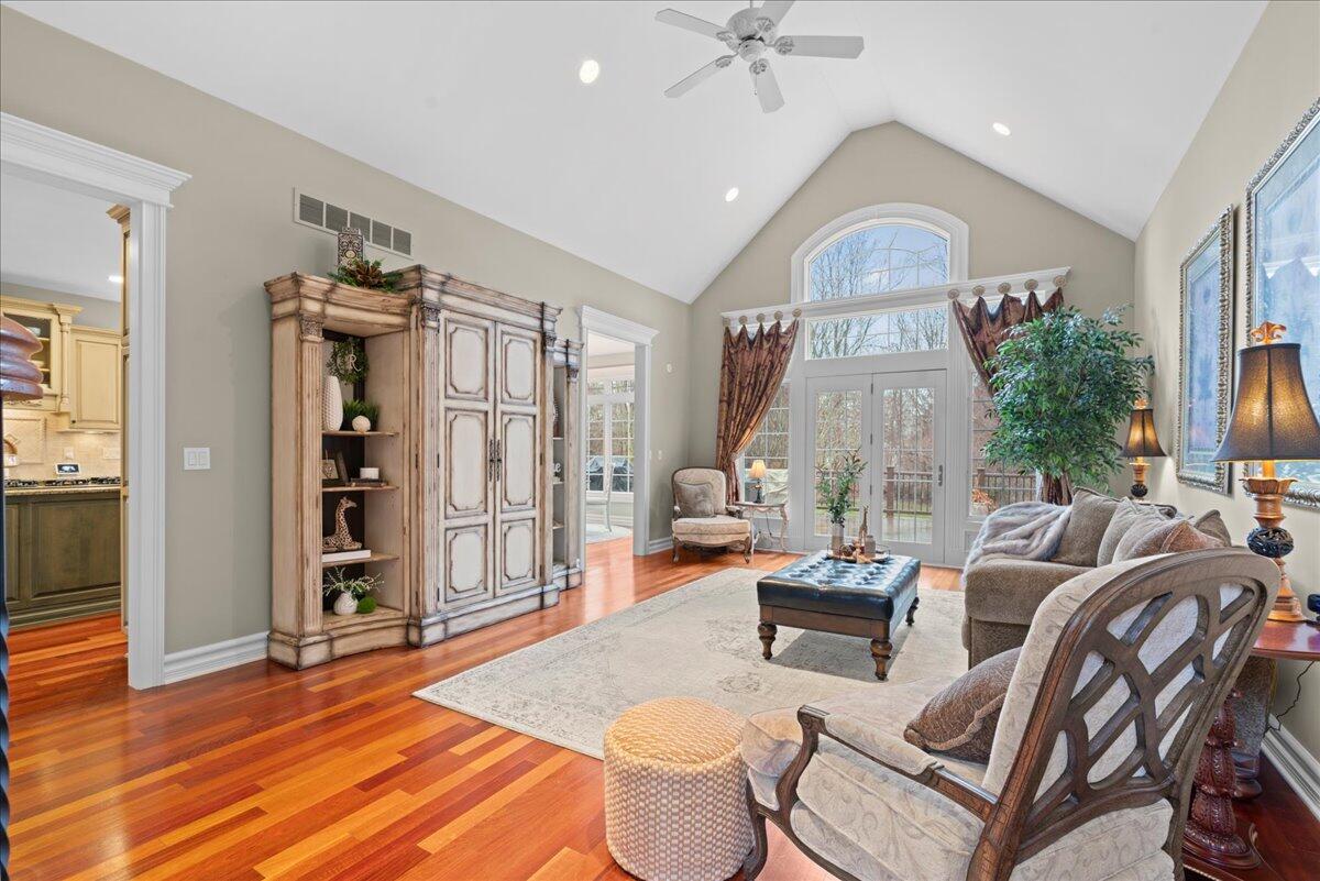 2730 Turning Leaf Drive