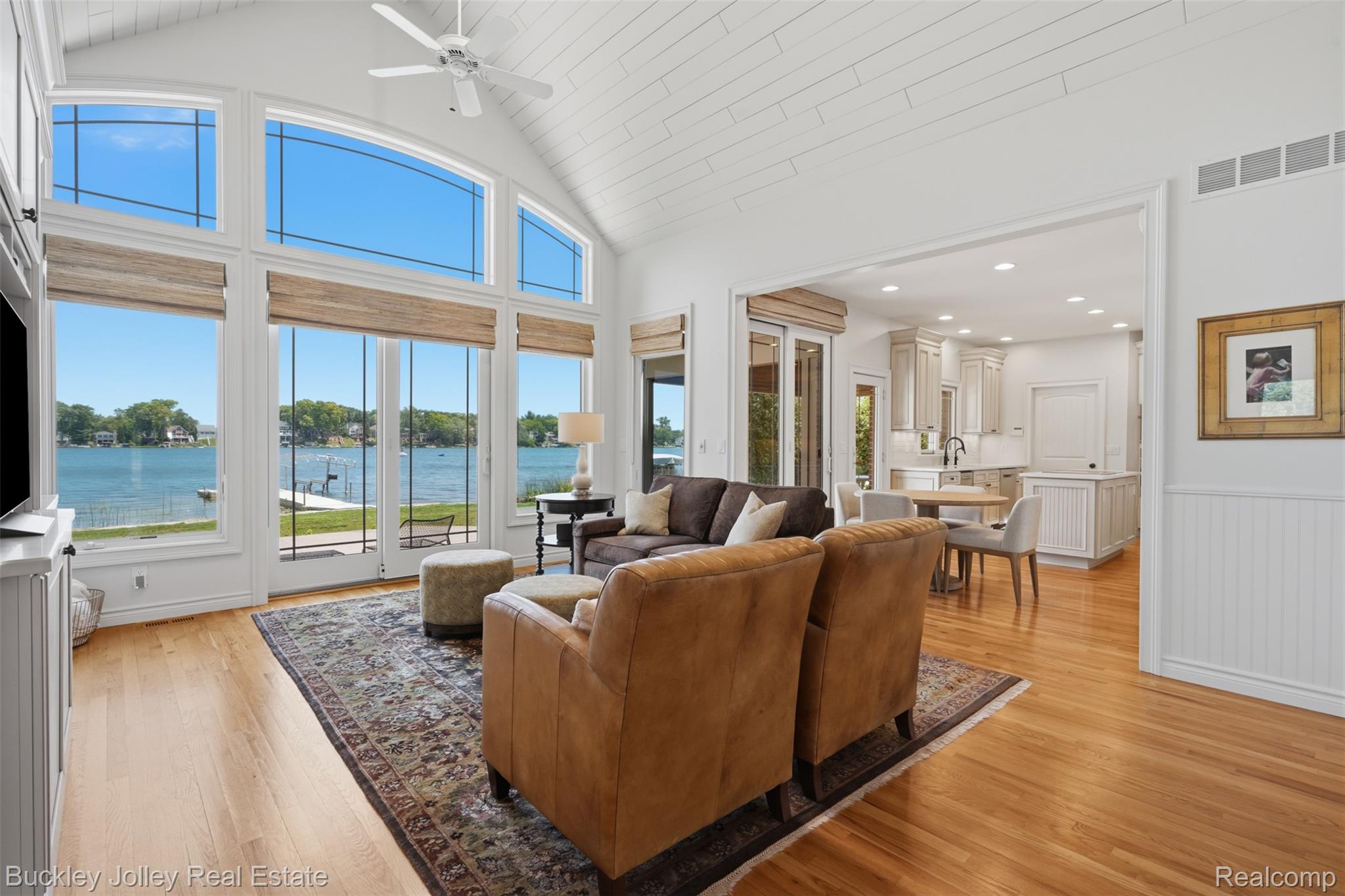 3871 Homestead Drive