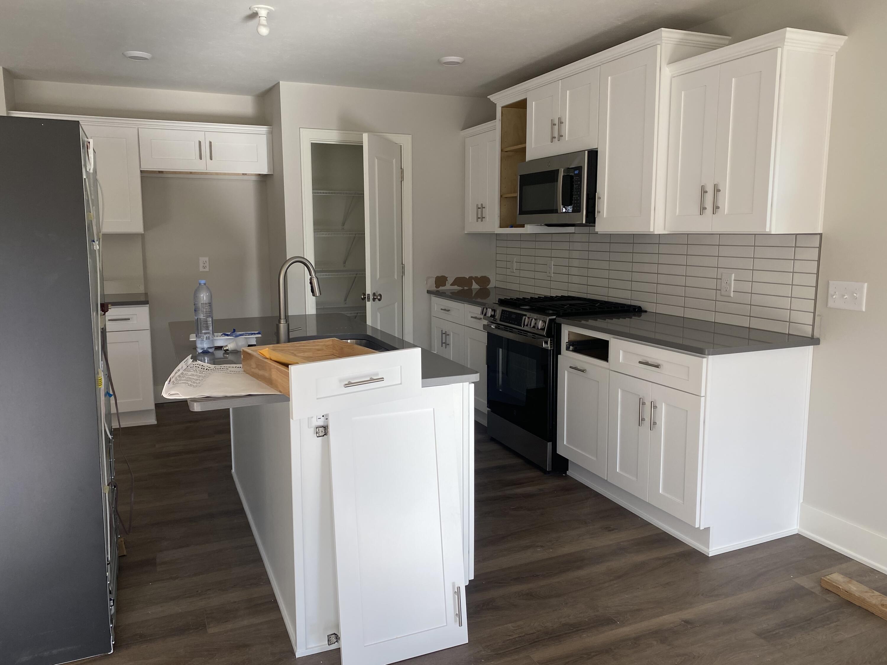 1142 Freshfield Drive