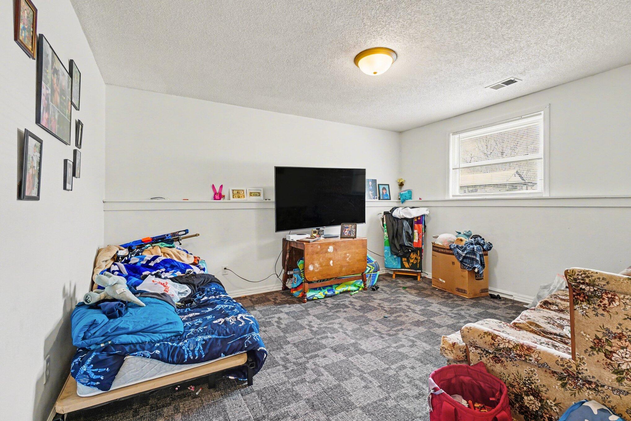 630 E Saint Joseph Street