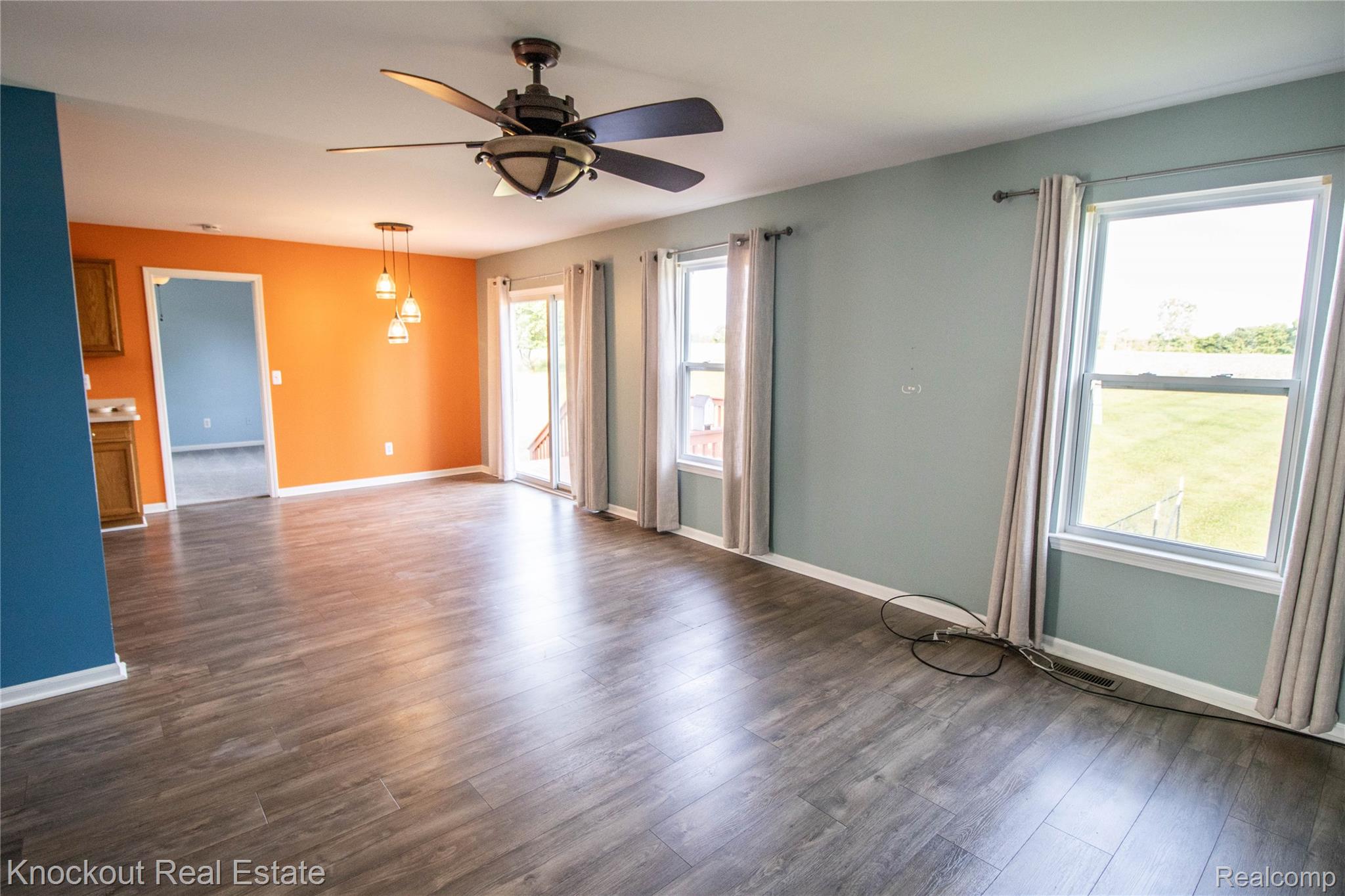 500 Windy Bluff