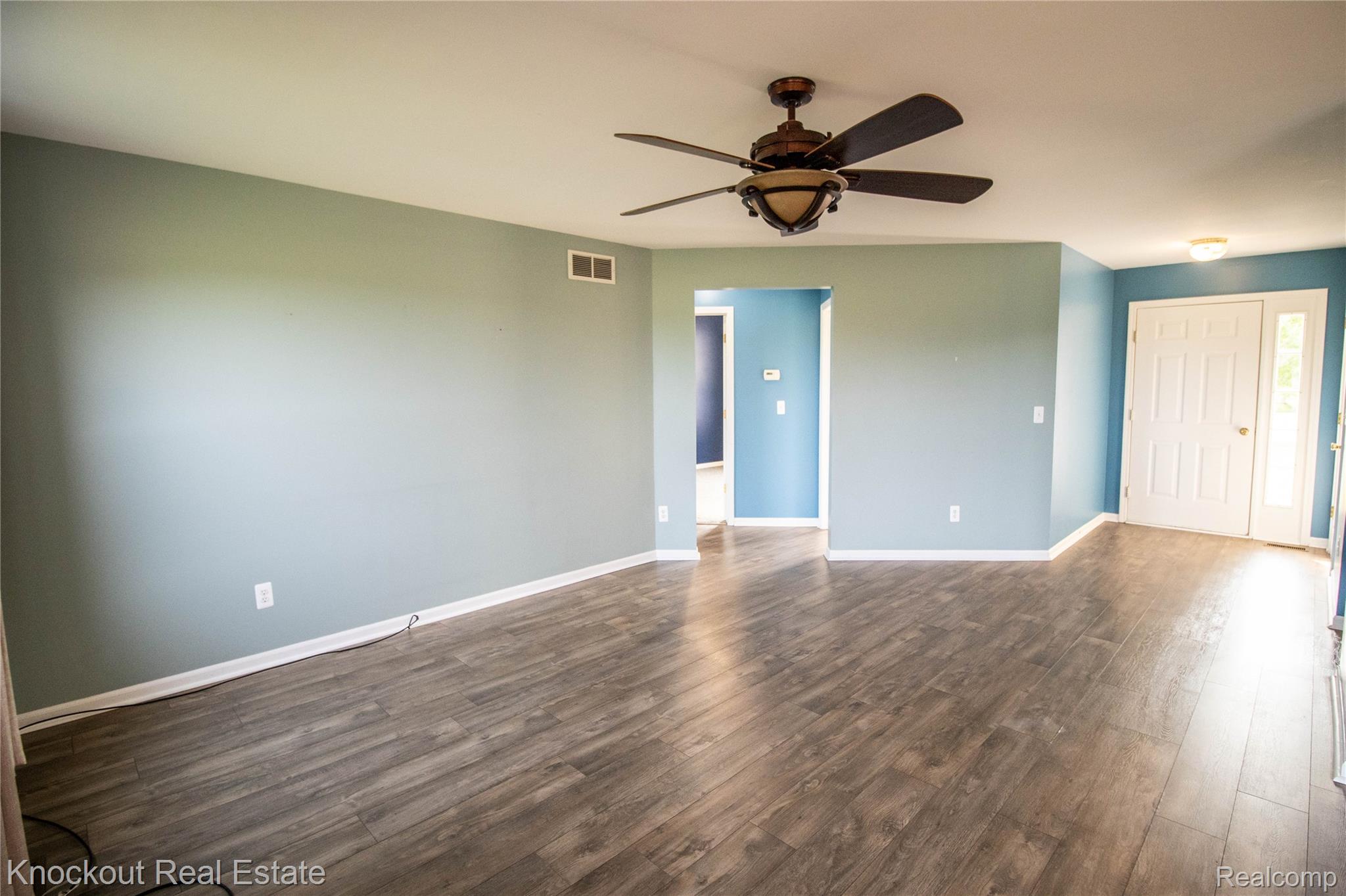 500 Windy Bluff