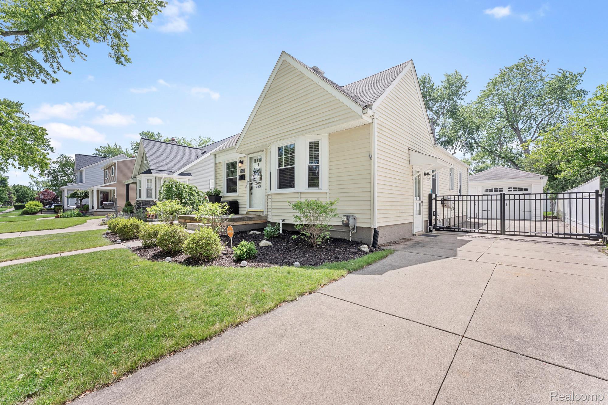 Property photo 3