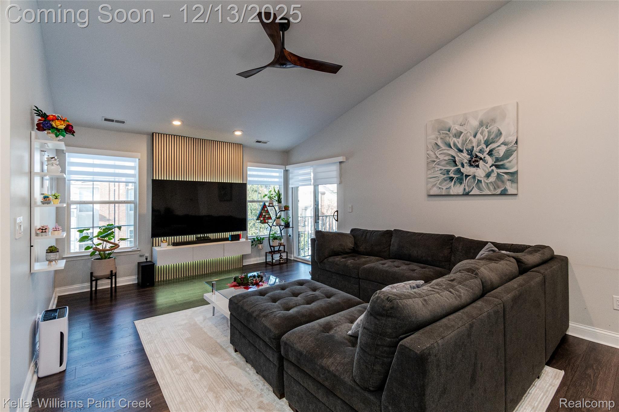 16427 Claremont Drive S