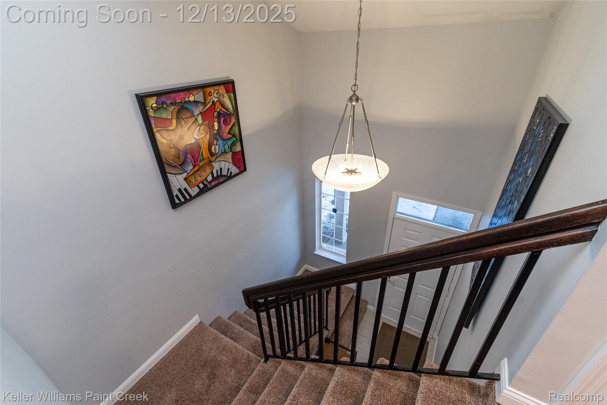 16427 Claremont Drive S