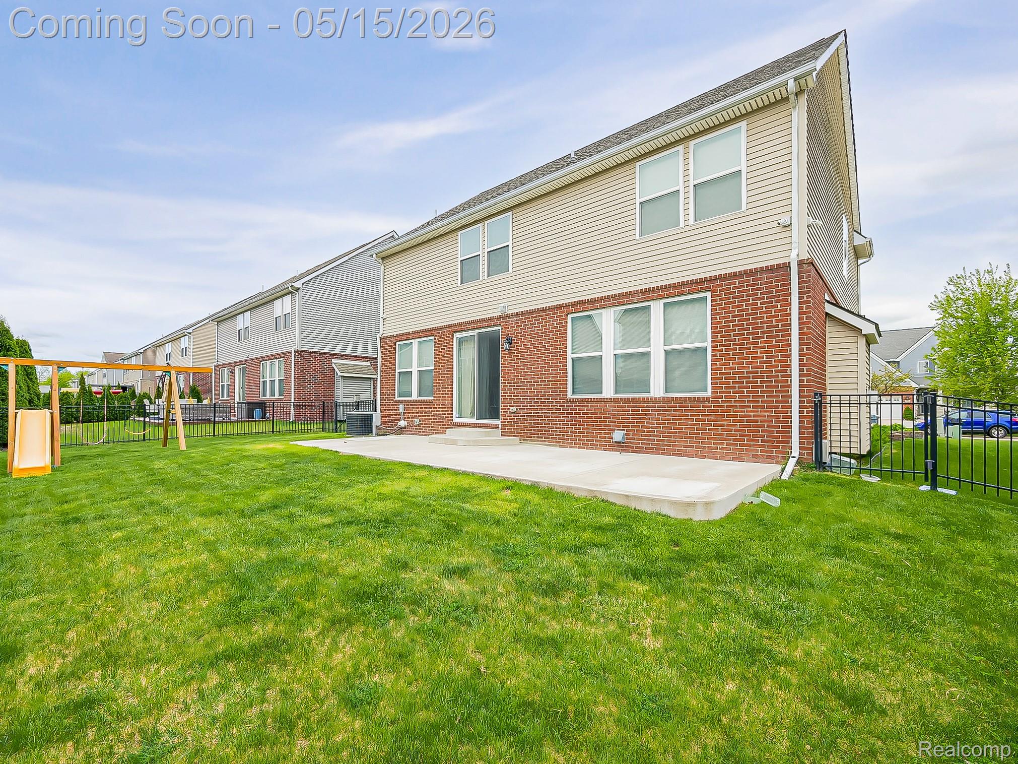 7994 Chestnut Drive