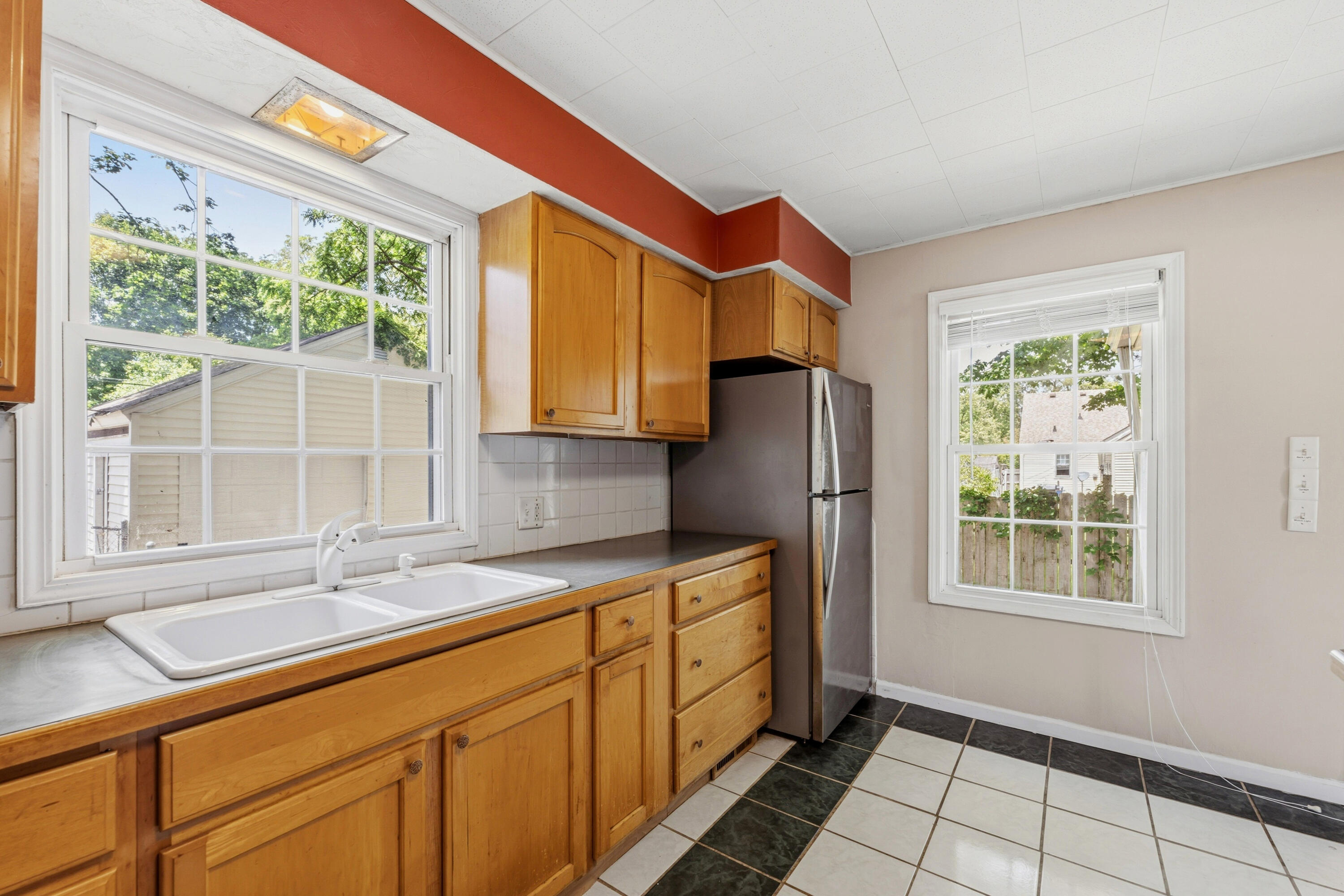 63 N 31st Street N
