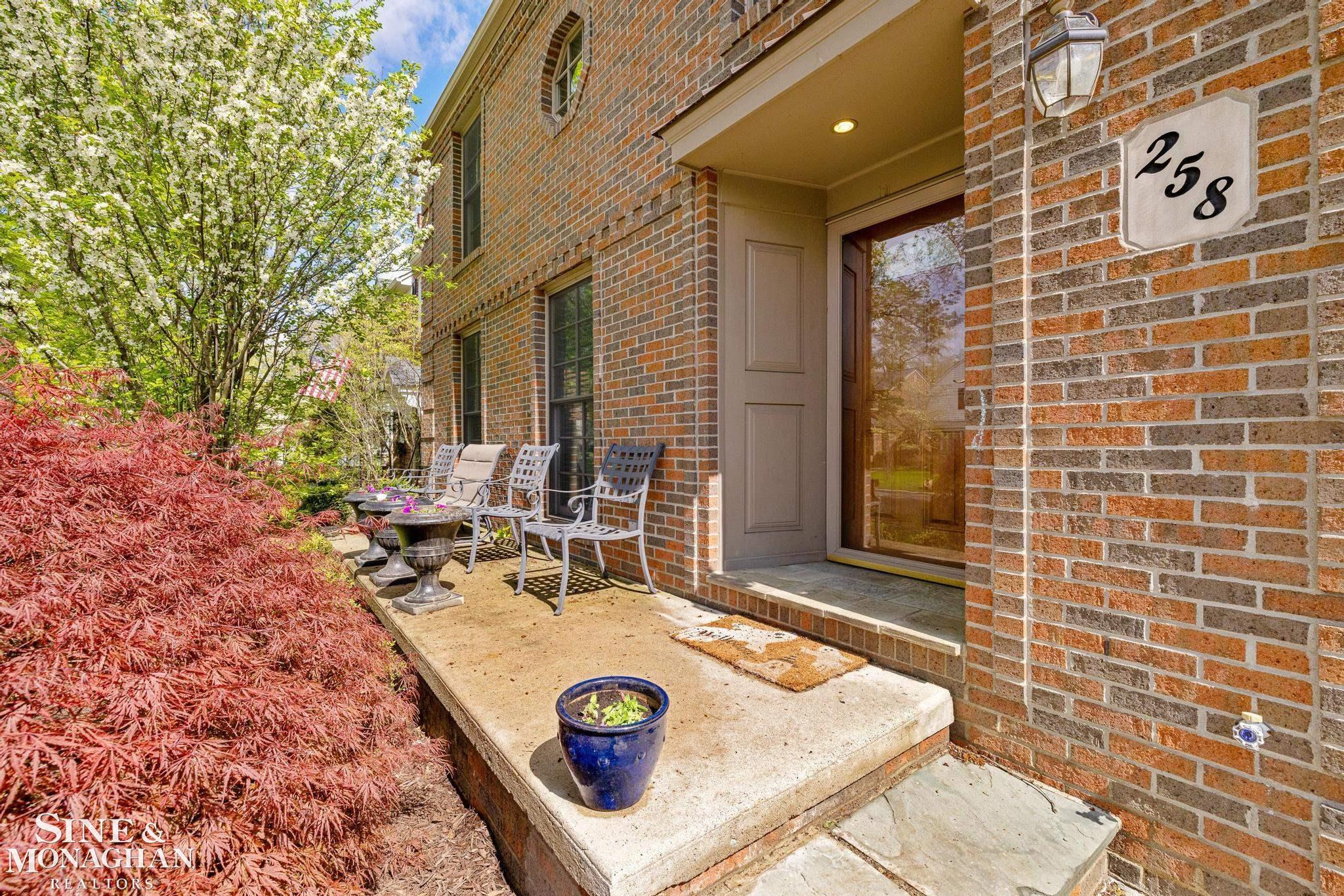 258 Merriweather Road