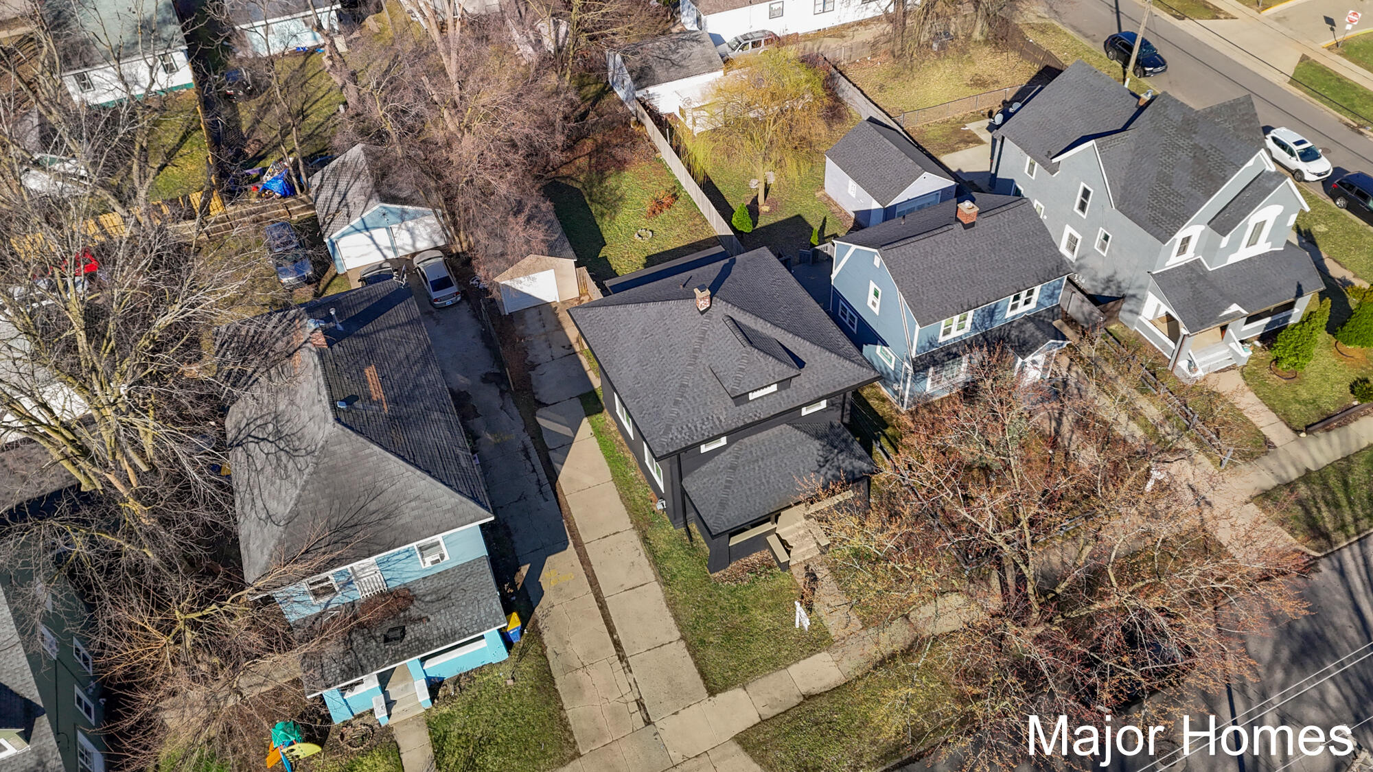 1809 College Avenue SE