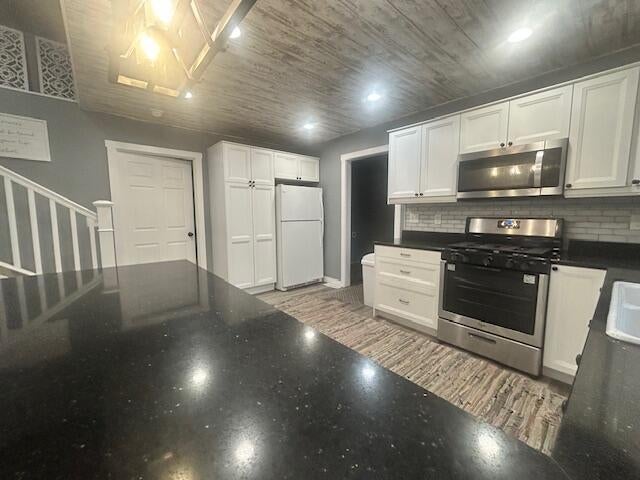 429 S Capital Avenue