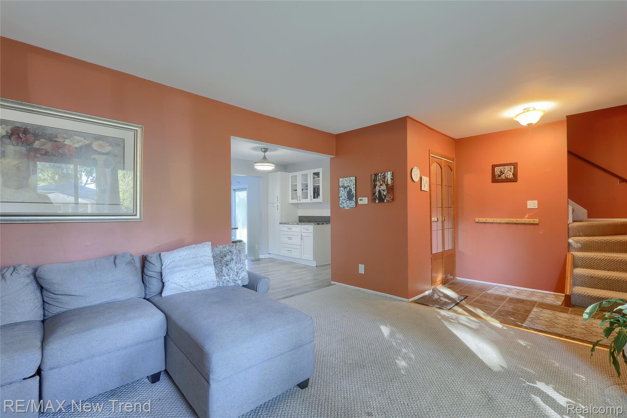 851 N Webik Avenue