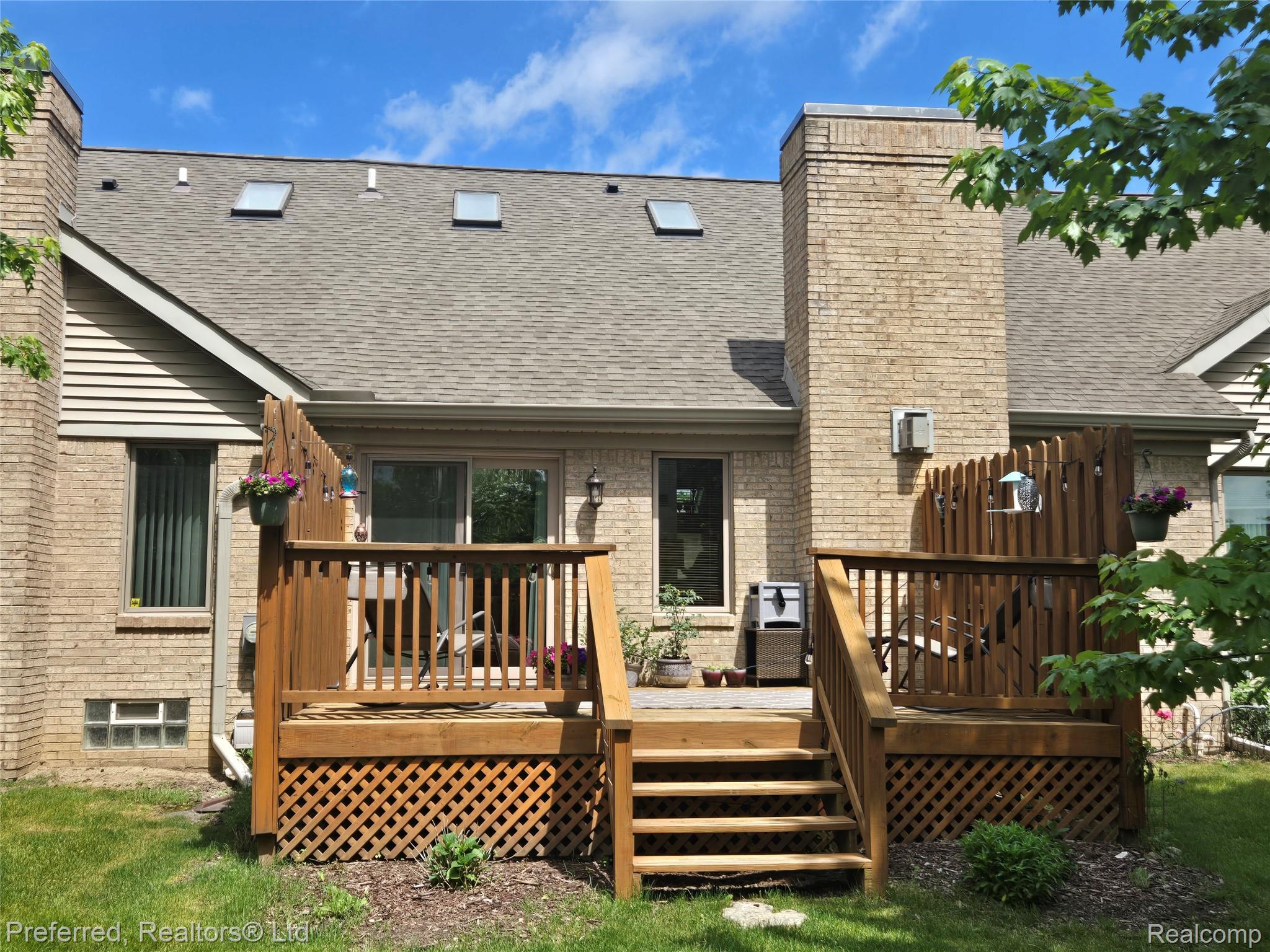 222 Edington Circle
