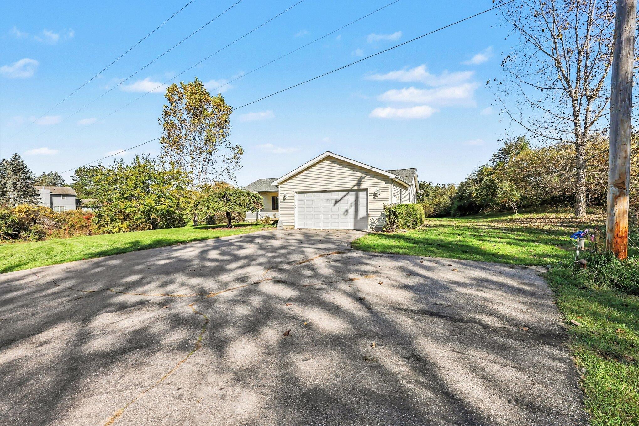 6085 Conway Road