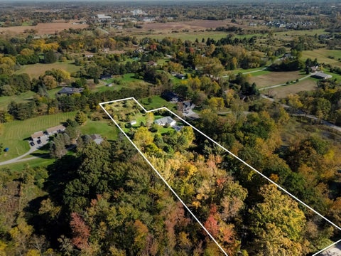 Tiny photo for 6085 Conway Road, Chelsea City, MI 48118 (MLS # 81026054475)