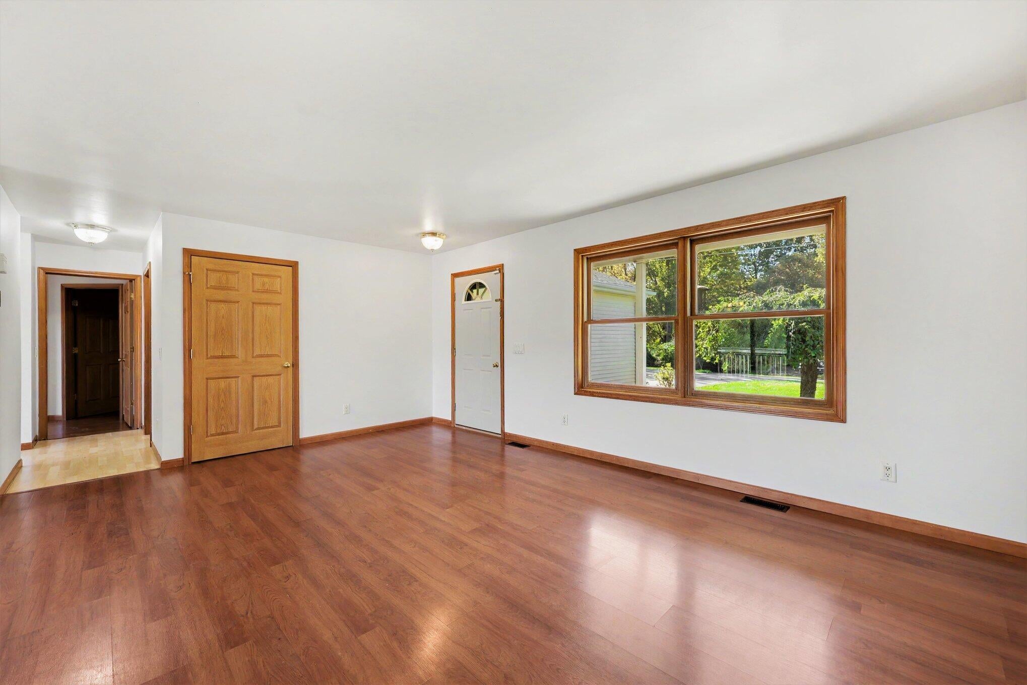 6085 Conway Road