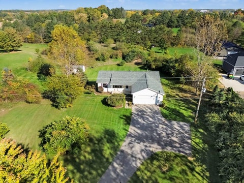 Tiny photo for 6085 Conway Road, Chelsea City, MI 48118 (MLS # 81026054475)