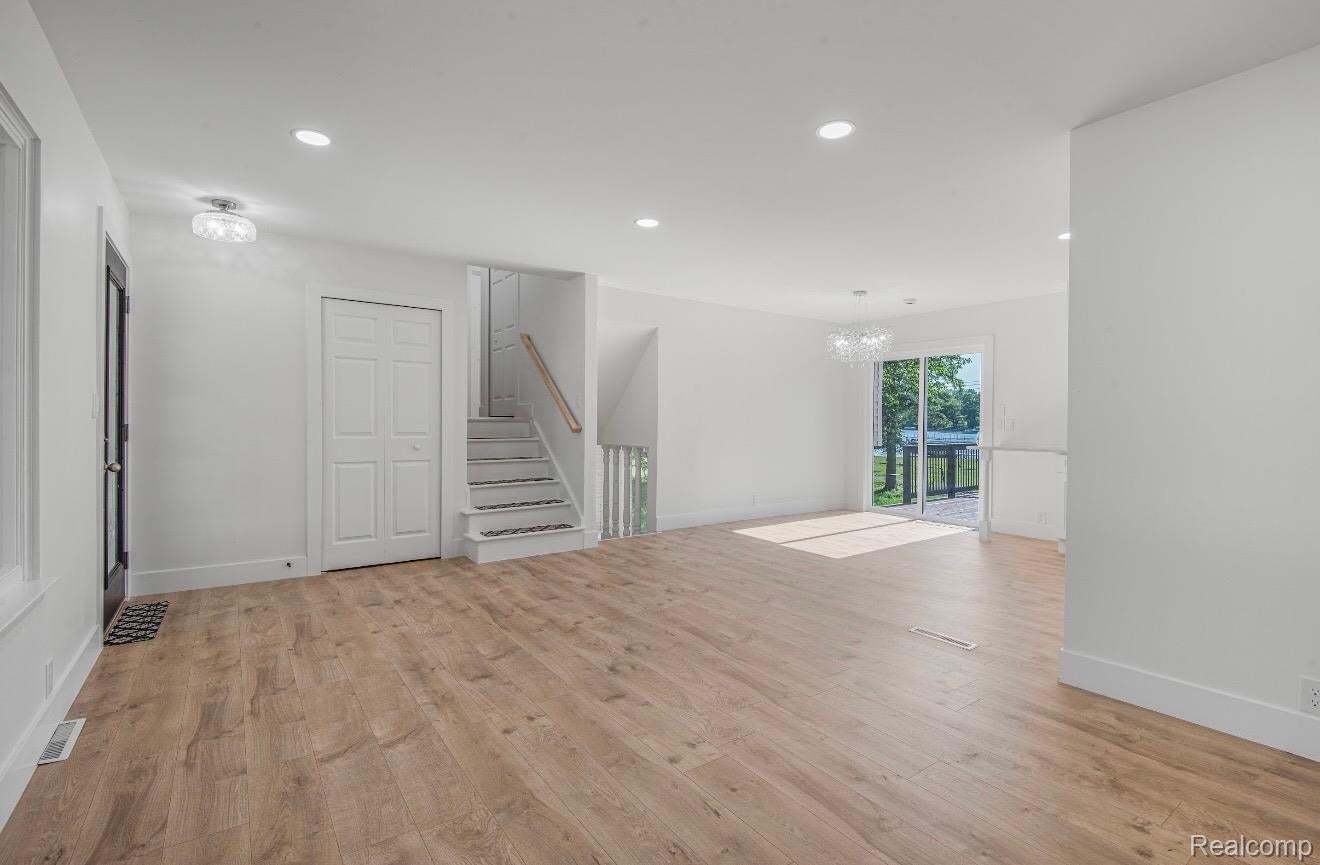 8965 Van Gordon Street
