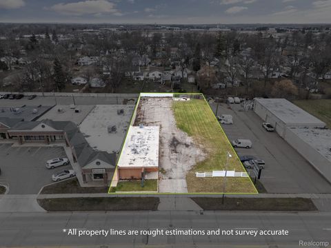 1050 W HURON Street Waterford Charter Township MI 48328