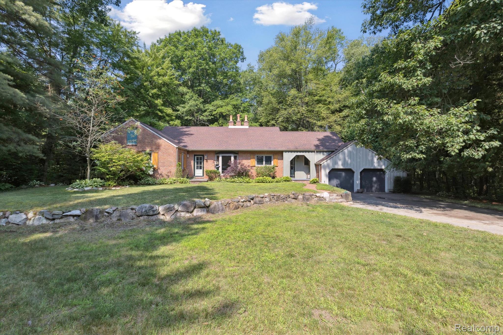 4224 Country Road