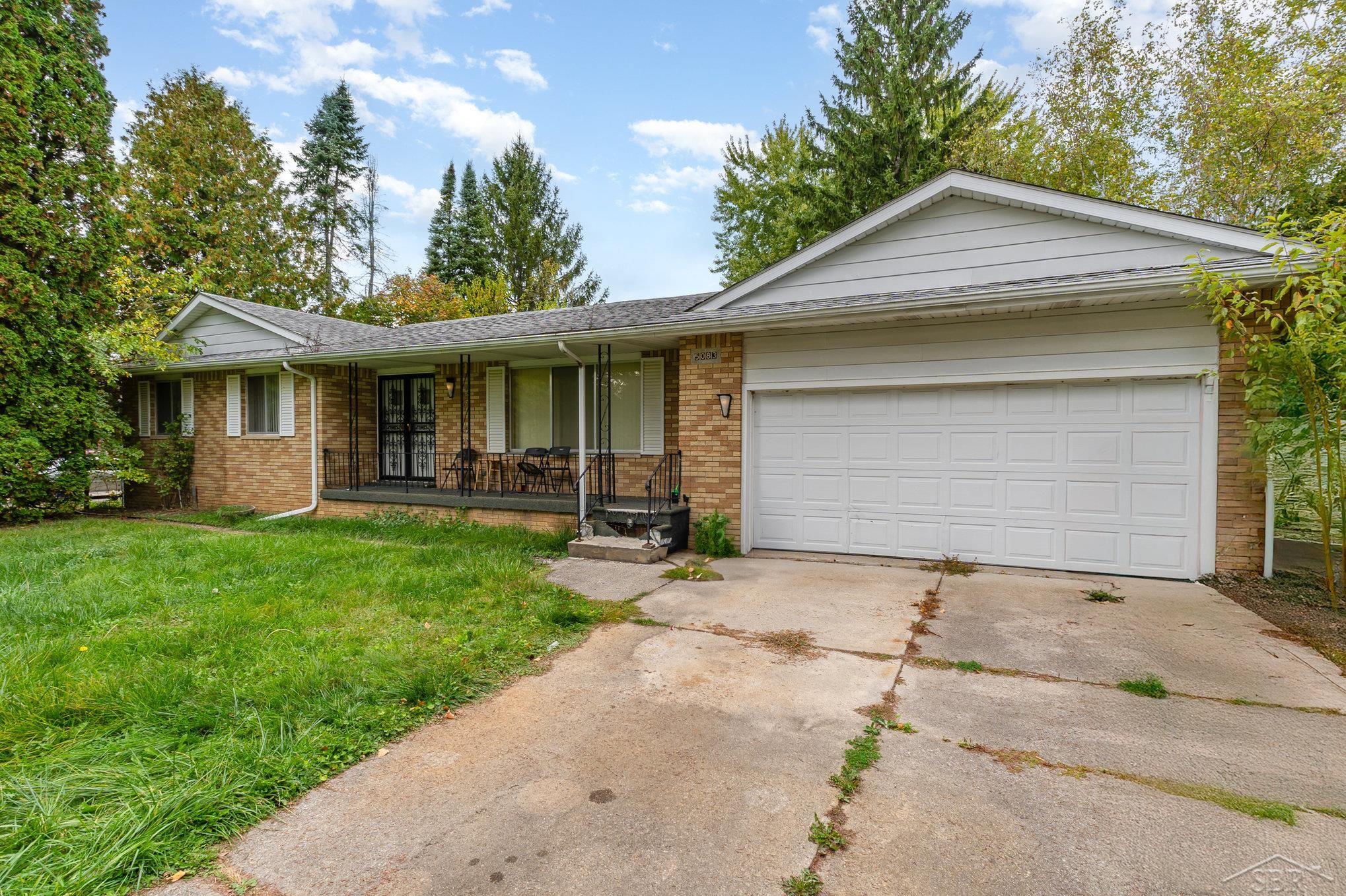 5083 E Mount Morris Road