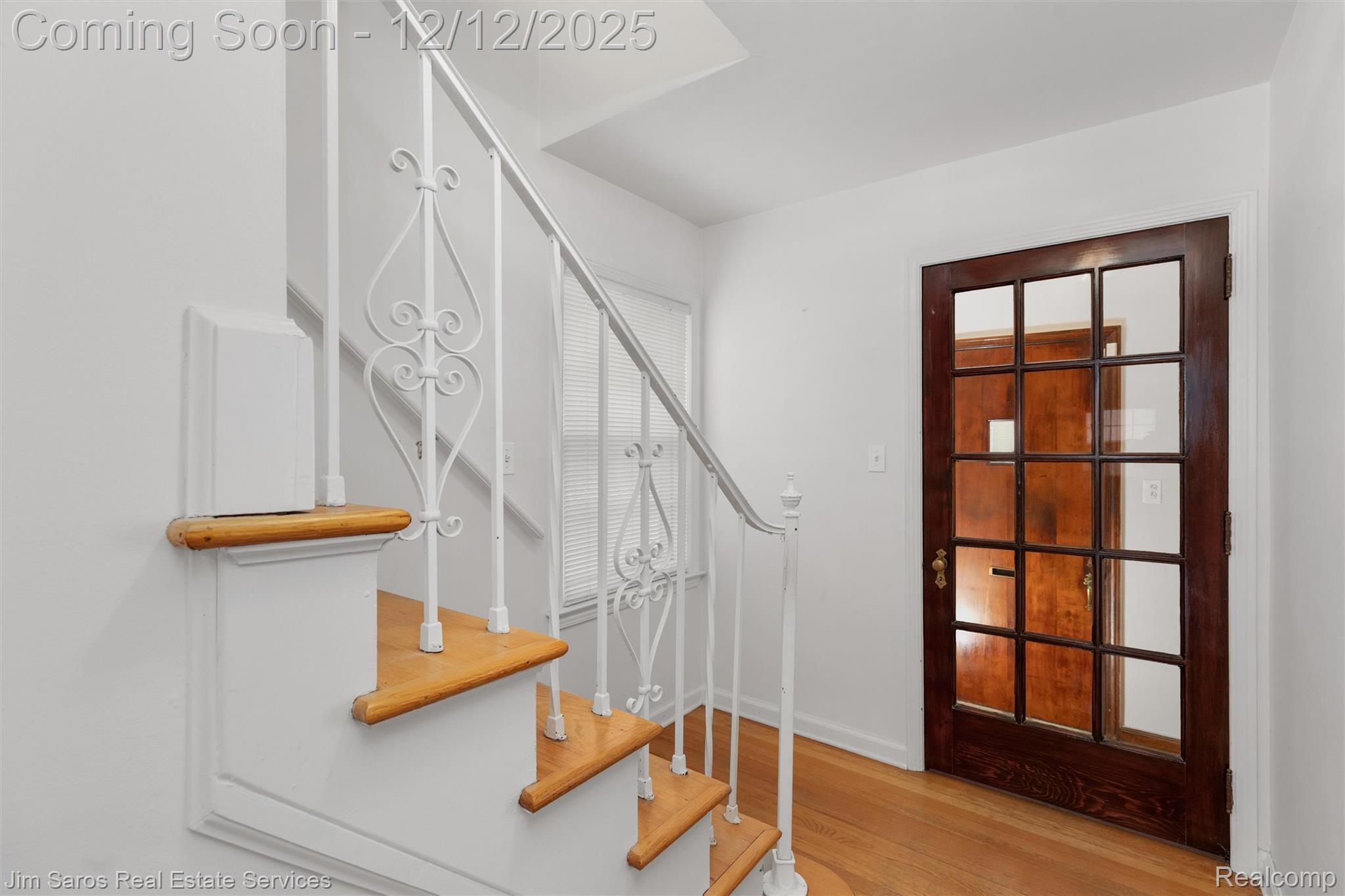 1328 Lakepointe Street