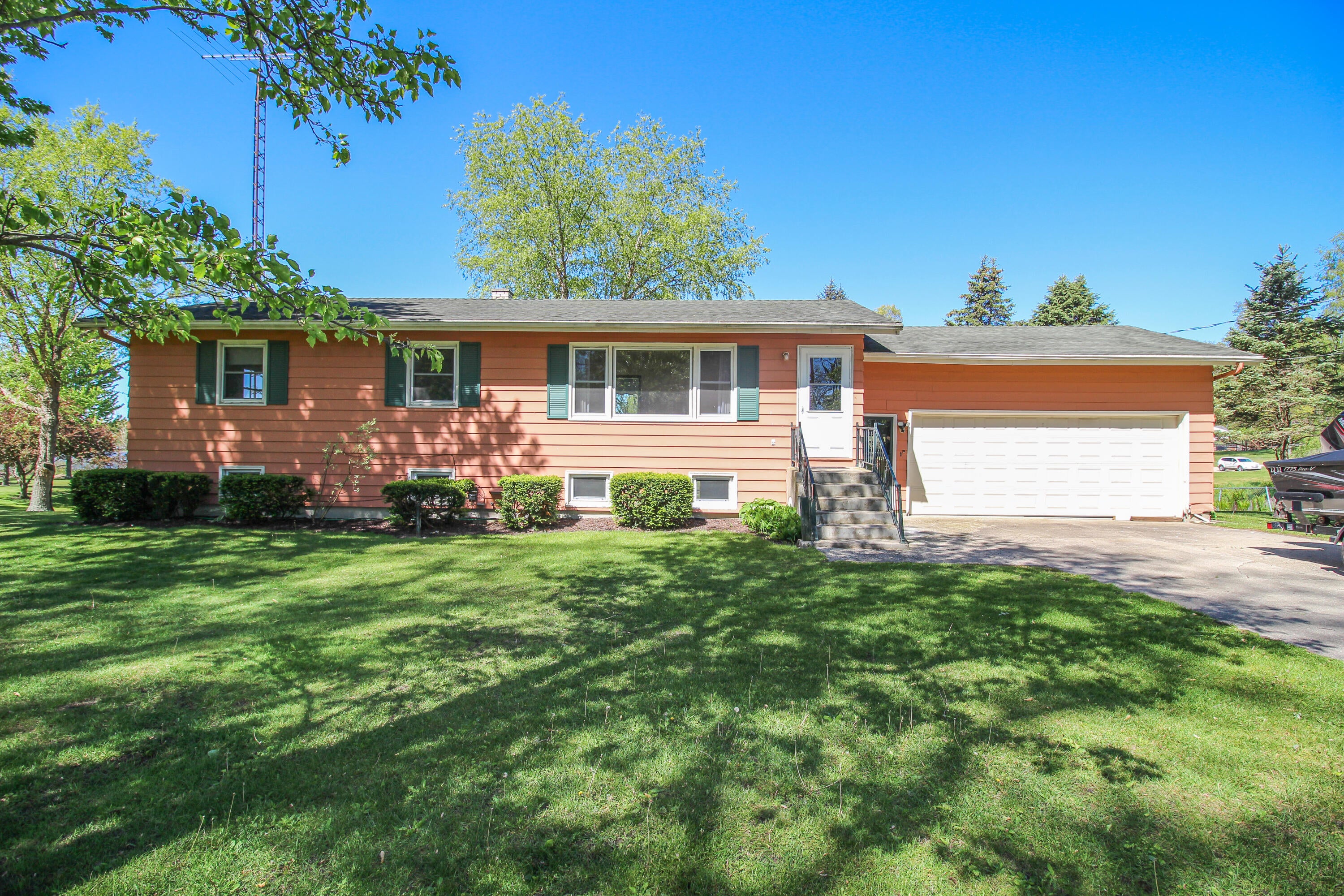 57436 Gearharts Landing Road
