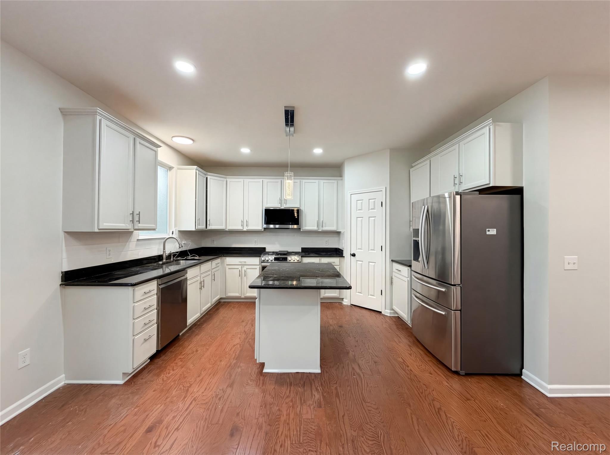 51109 Mayfair Terrace