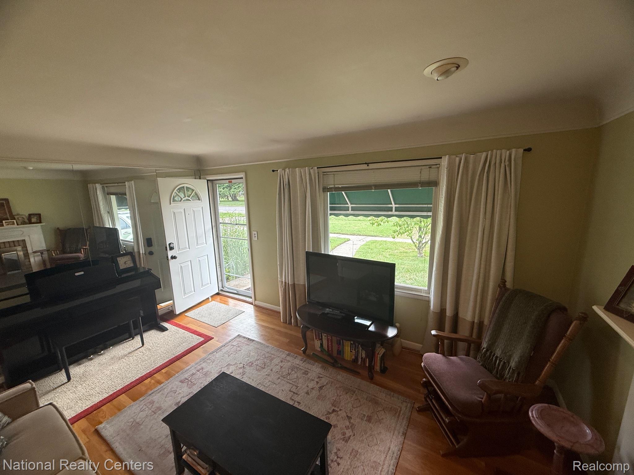 9920 Farmington Road