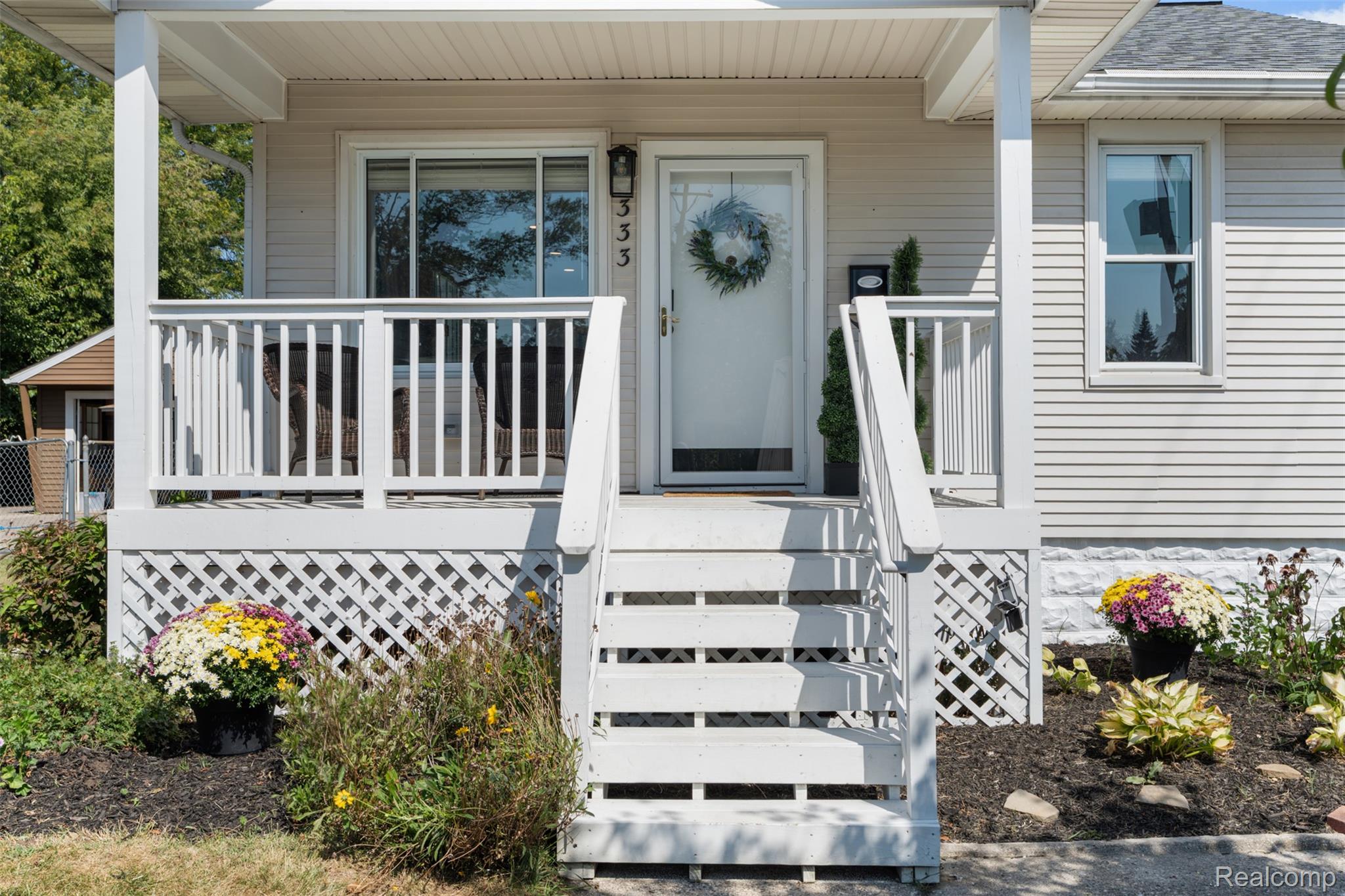 333 E La Salle Avenue