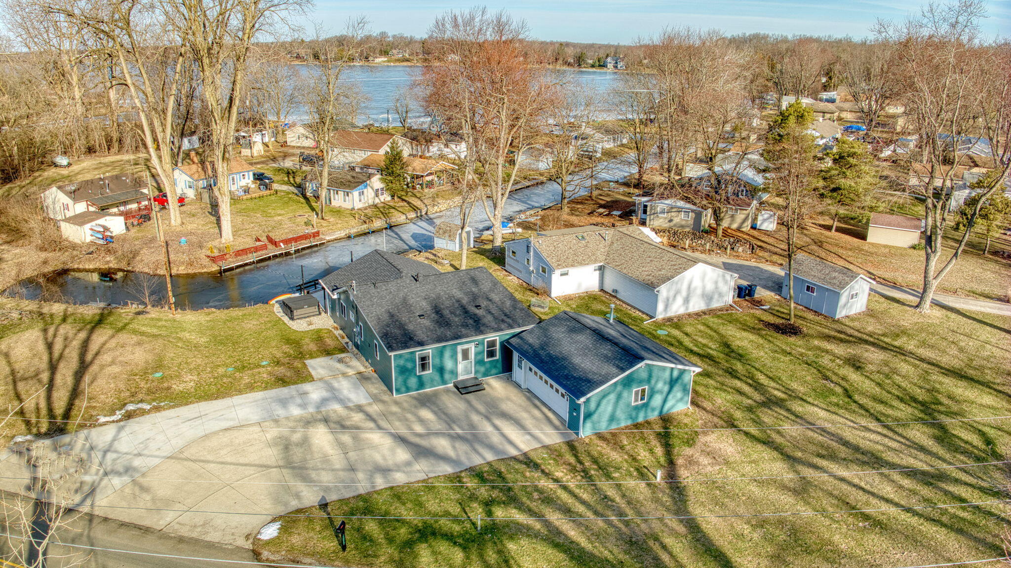 10902 Devils Lake Highway