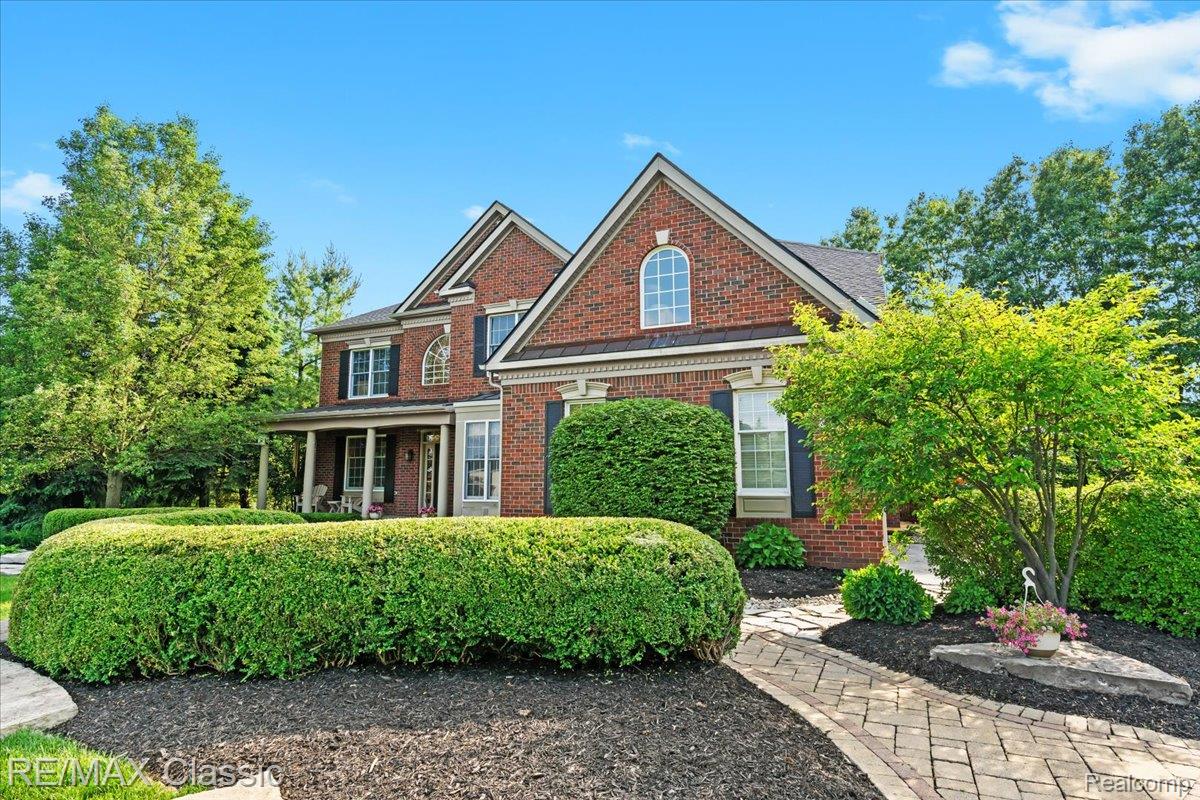 1924 Scenic Drive