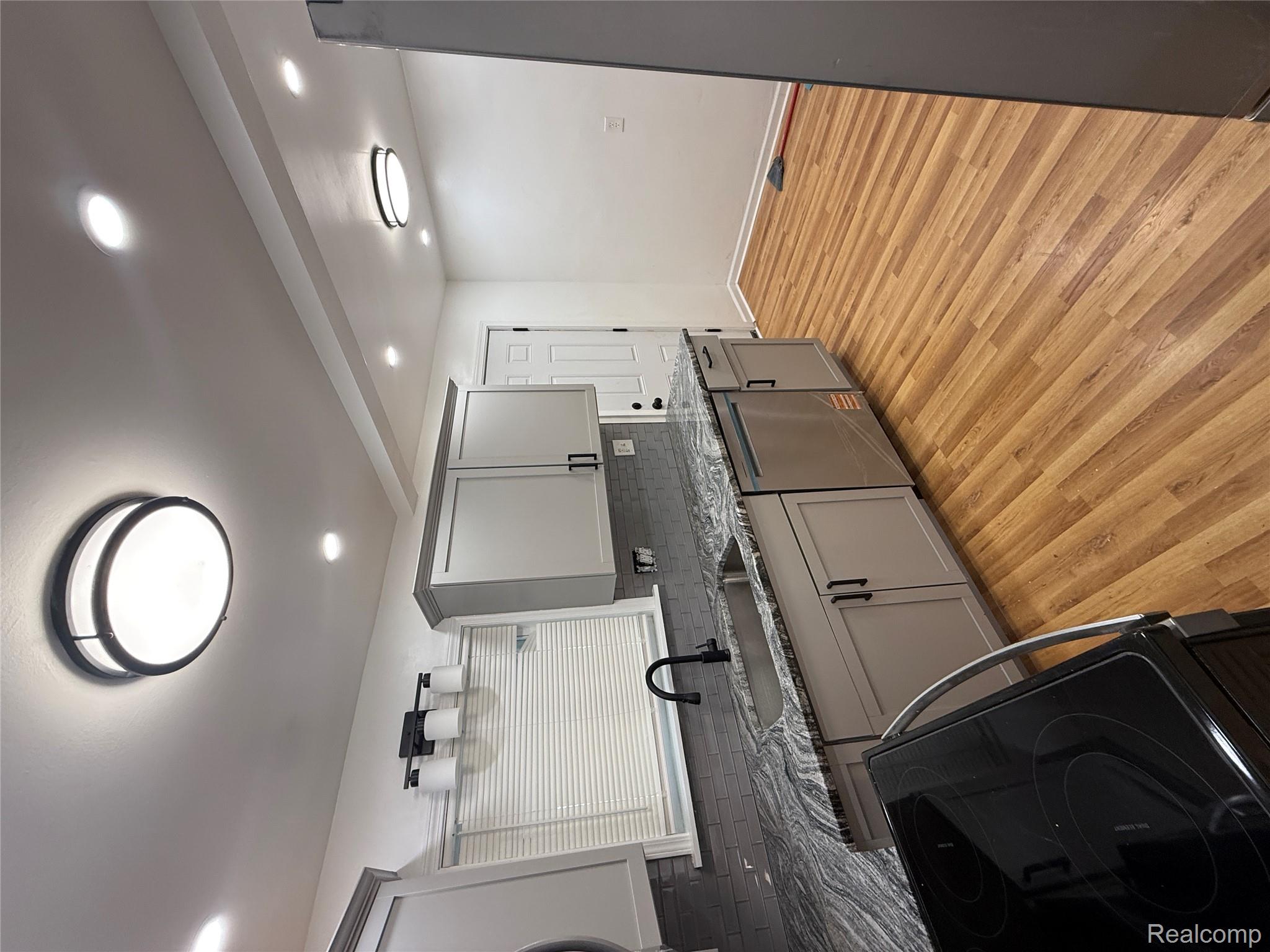 19248 Lumpkin Street