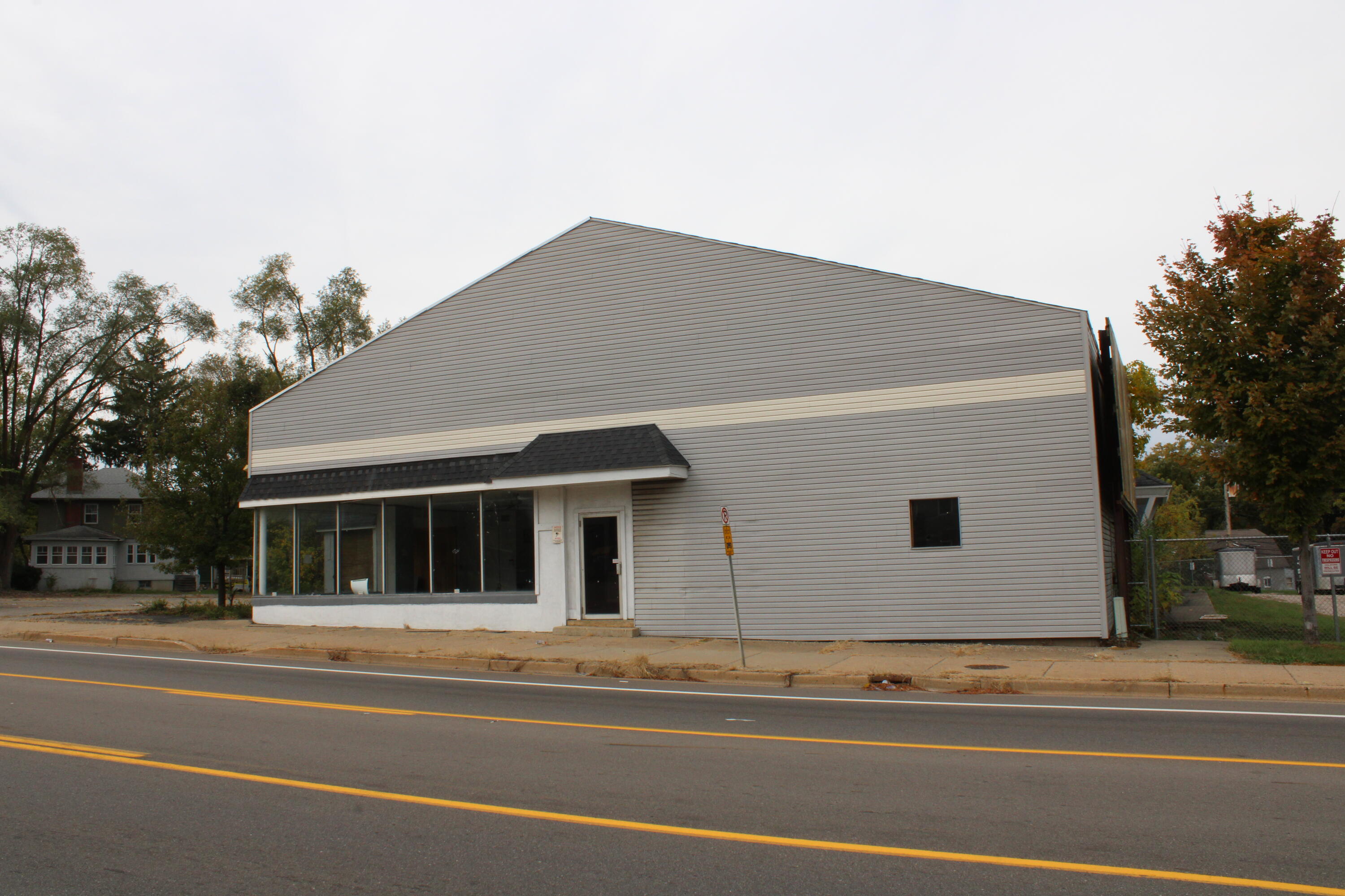 492 Capital Avenue SW